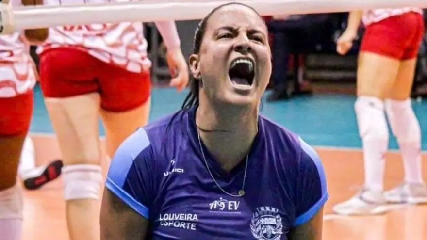 La receptora brasileña Sara Gabrielly, segundo fichaje del Extremadura Arroyo