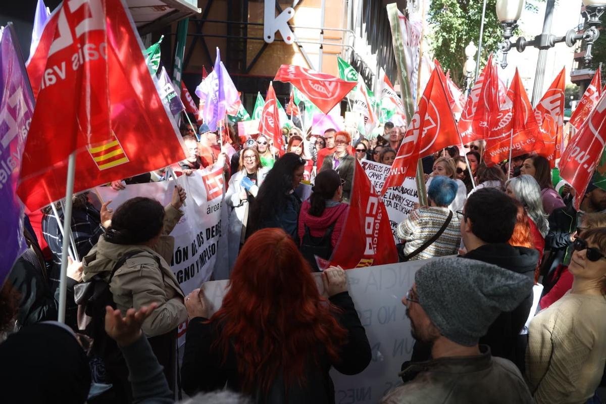 Otra imagen de la concentración, apoyada por los sindicatos