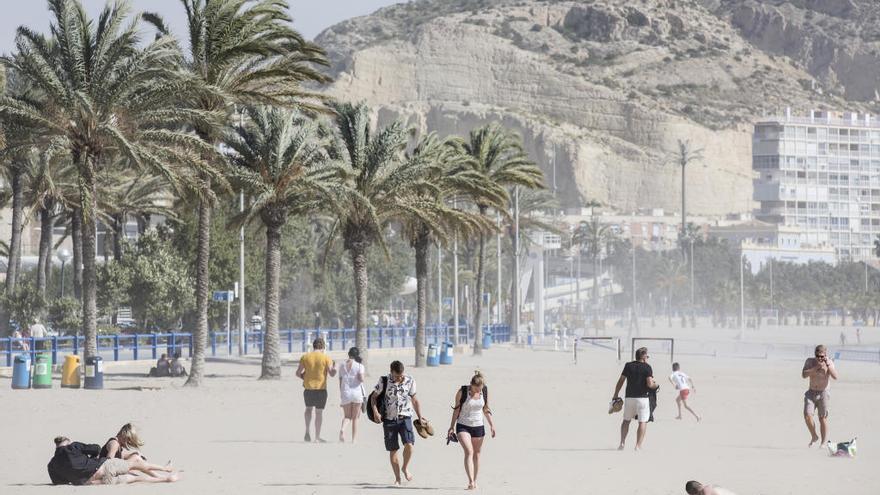 La entrada de aire del Sáhara sube las máximas pero el sábado refrescará