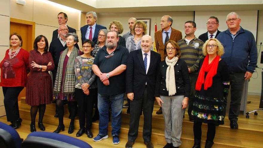 Homenaje a funcionarios veteranos de Hacienda