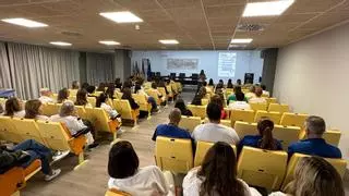 El hospital Lluís Alcanyís de Xàtiva da la bienvenida a los nuevos facultativos y enfermería residente