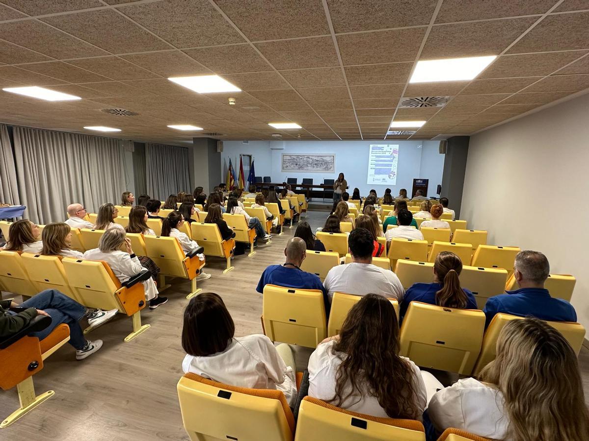 Acto de bienvenida a los residentes en el hospital Lluís Alcanyís de Xàtiva.