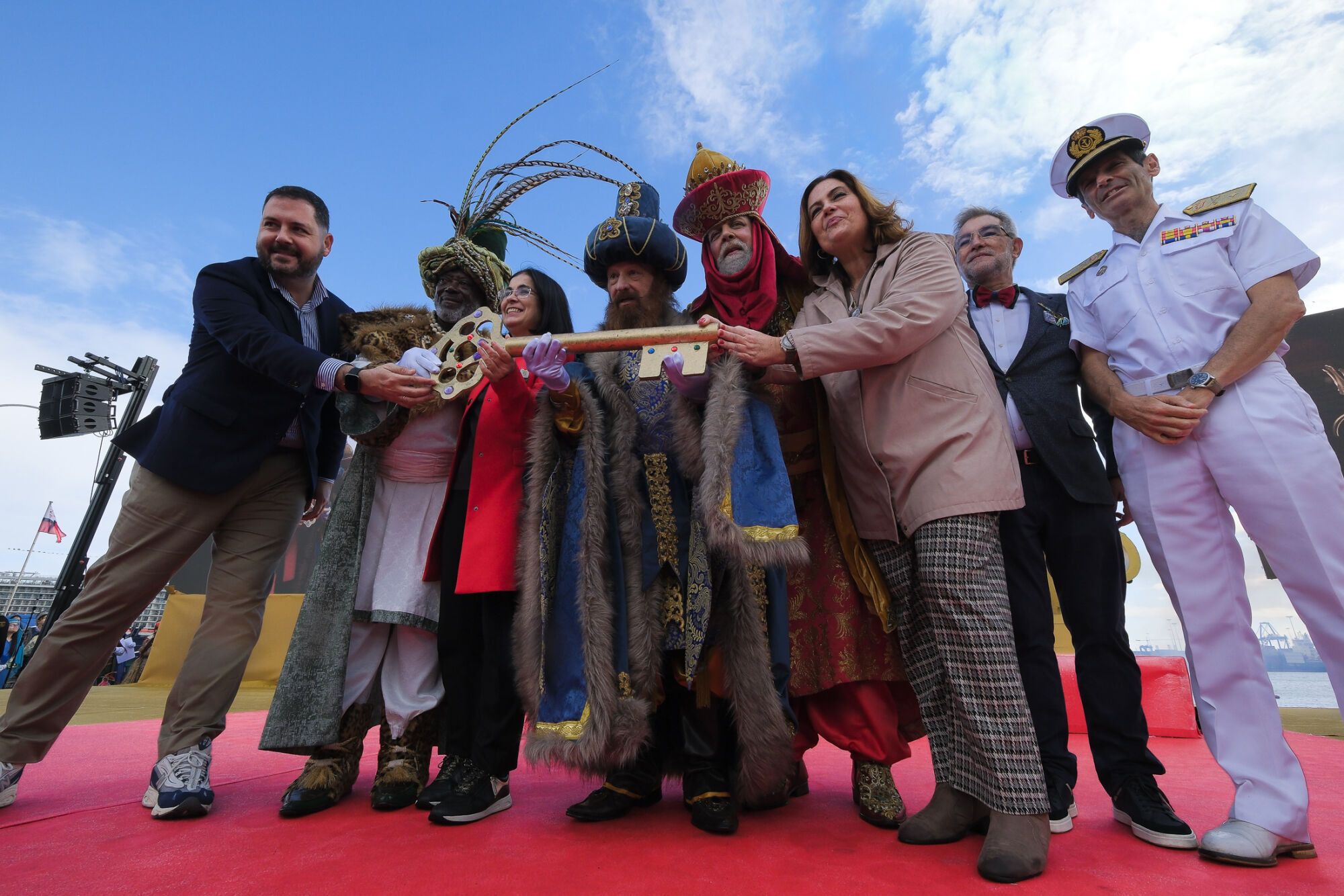 Llegada de los Reyes Magos, en la Base Naval 