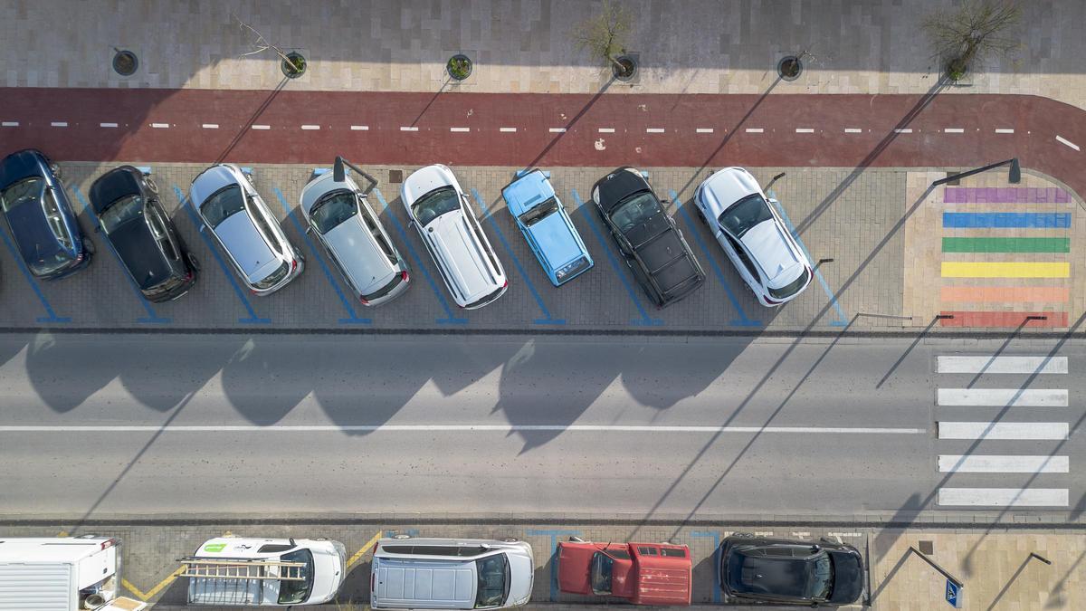 Imagen de una zona azul en la localidad de Sant Ferran