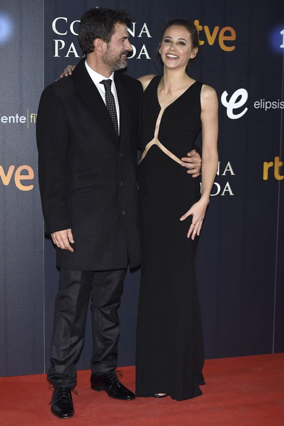 Rodolfo Sancho e Irene Escolar en el estreno de la película 'La corona partida'