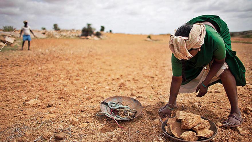 Episoden extremer Dürre erschweren die Lebensverhältnisse im Süden Indiens zusätzlich.