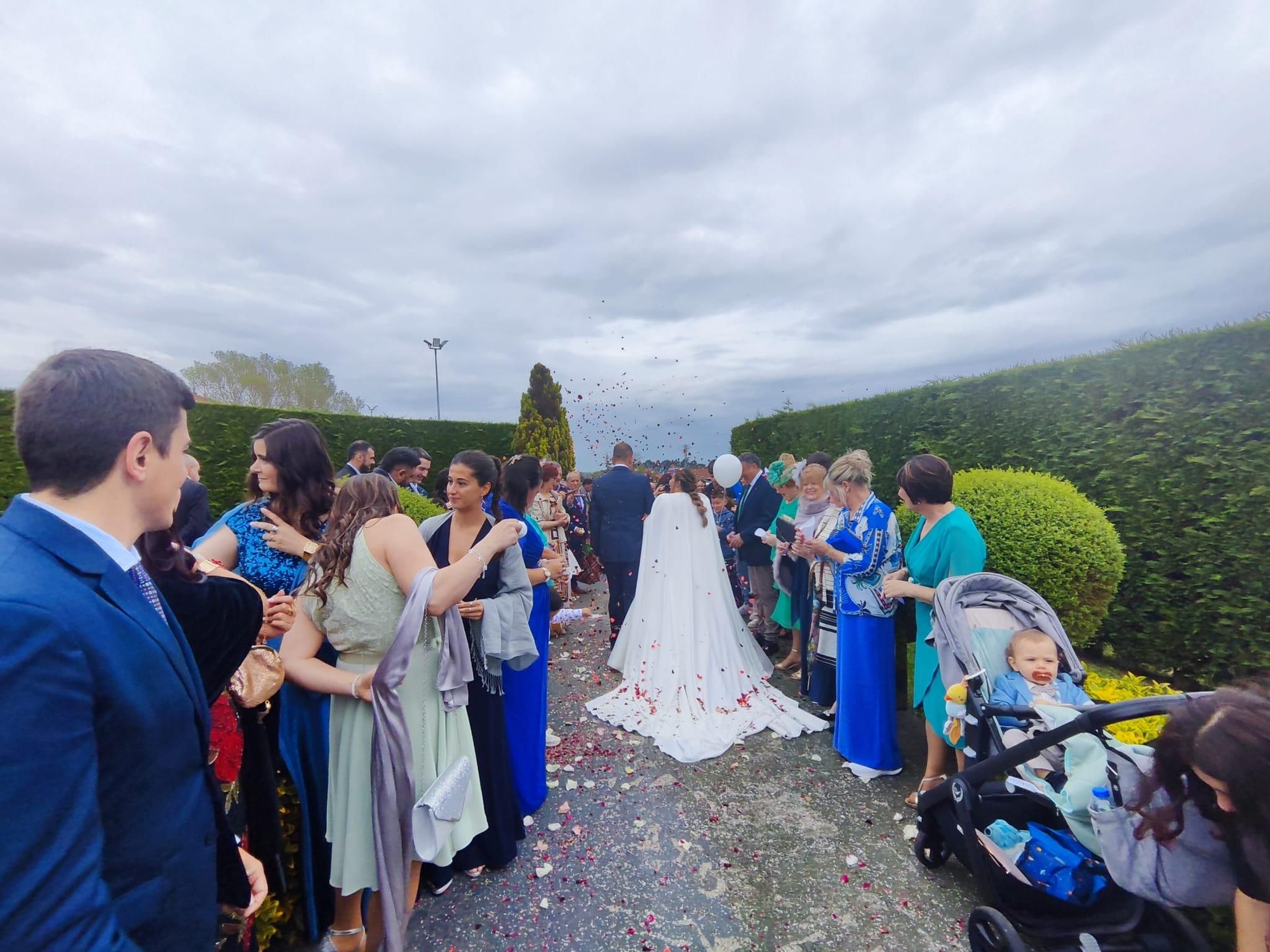 La boda de María y Adrián, en imágenes