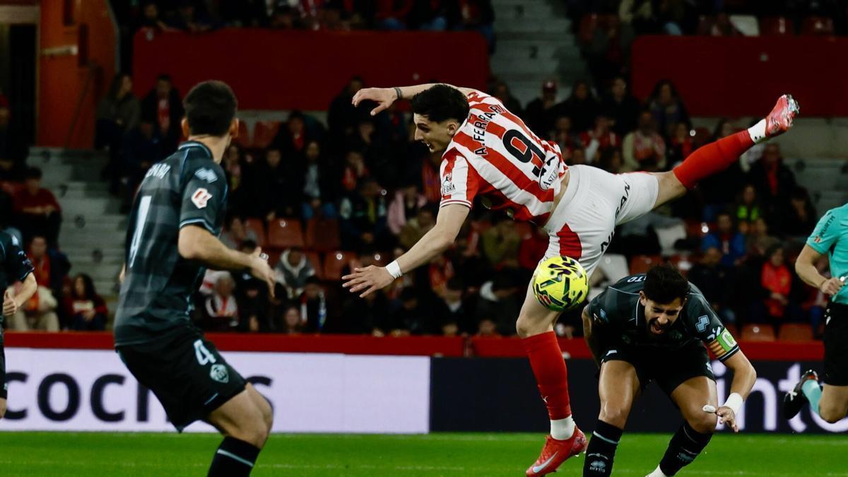 Partido entre el Sporting y el Castellón