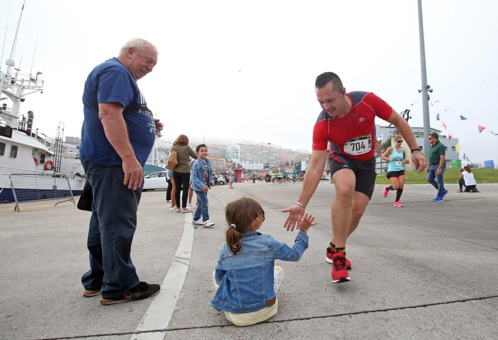 Cerca de 500 corredores participaron esta mañana en la carrera de 10 kilómetros de O Berbés