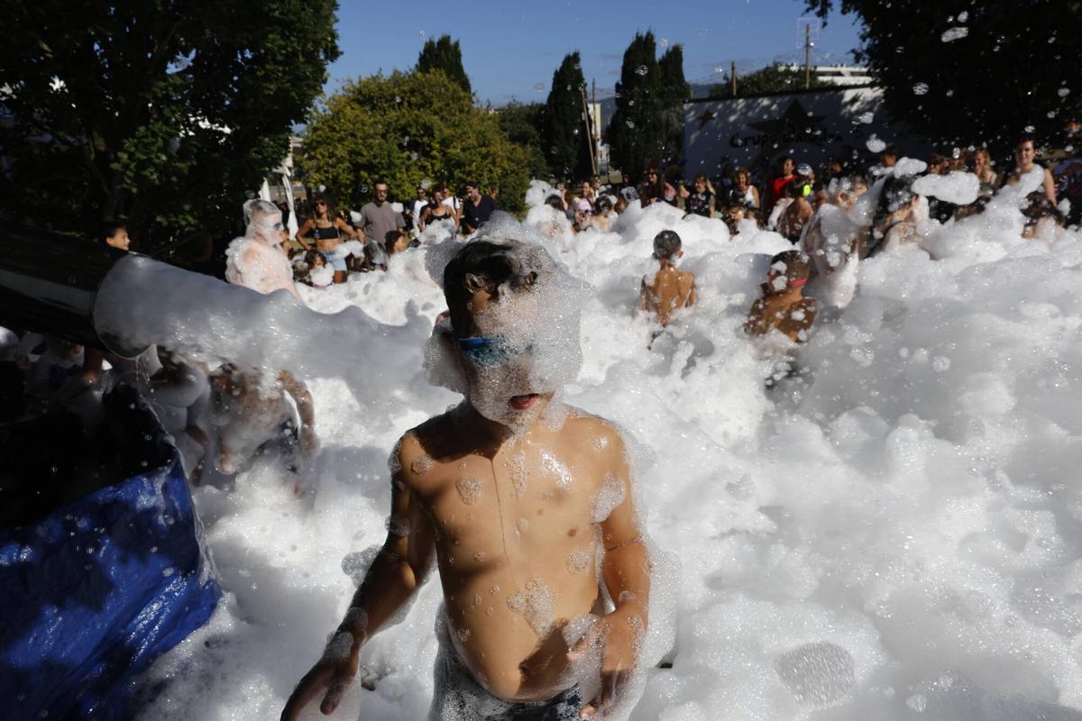 El broche a las fiestas de Ceares, en imágenes