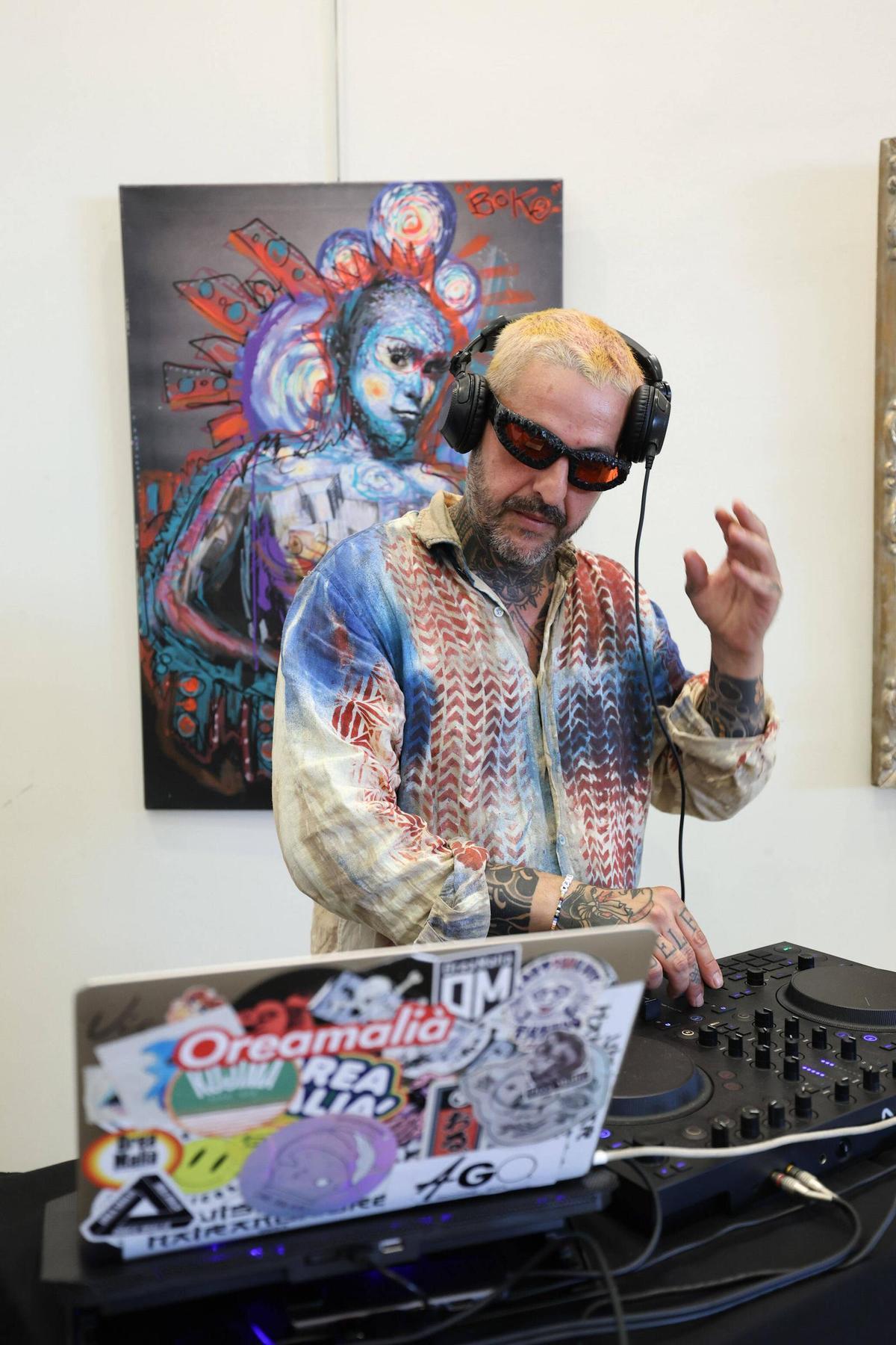 Mira todas las imágenes de la inauguración de la exposición del artista Boke en el Club Diario de Ibiza