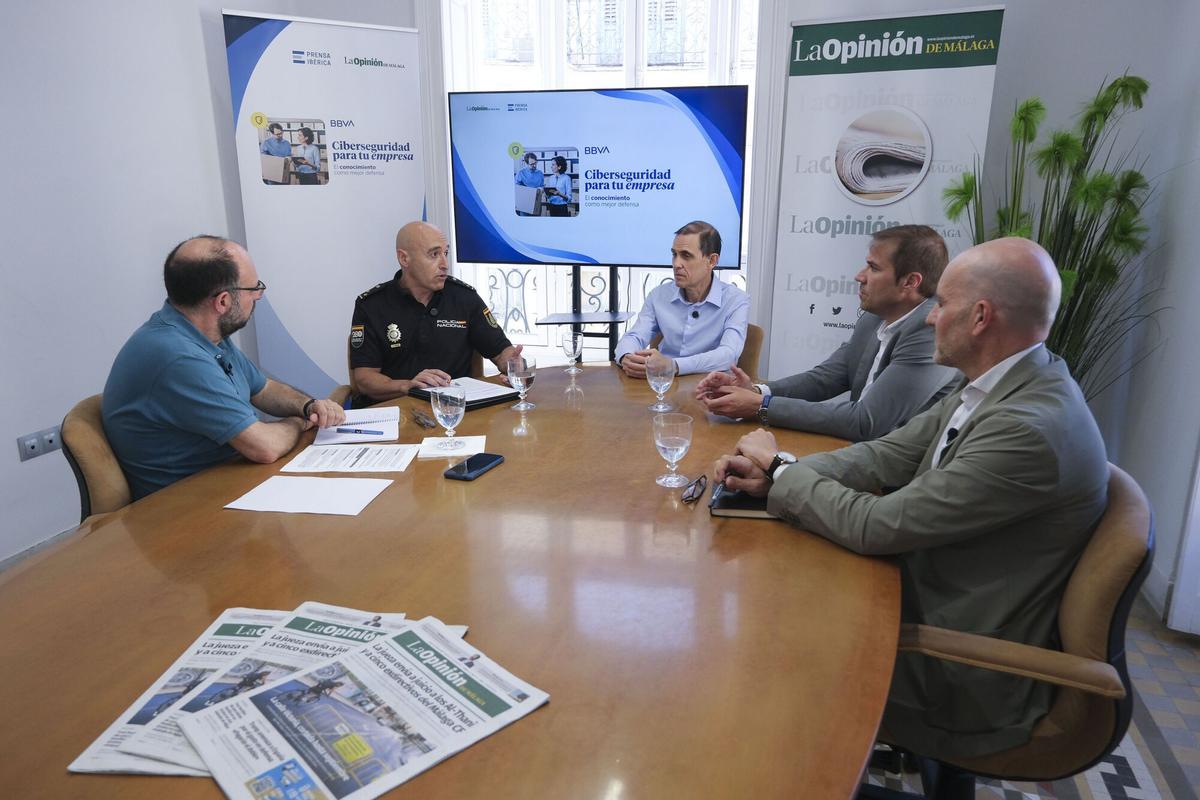 Expertos reunidos por La Opinión de Málaga y BBVA analizan las principales ciberamenazas para pymes y empresas y la concienciación de la sociedad para protegerse de estos ataques cada vez más numerosos