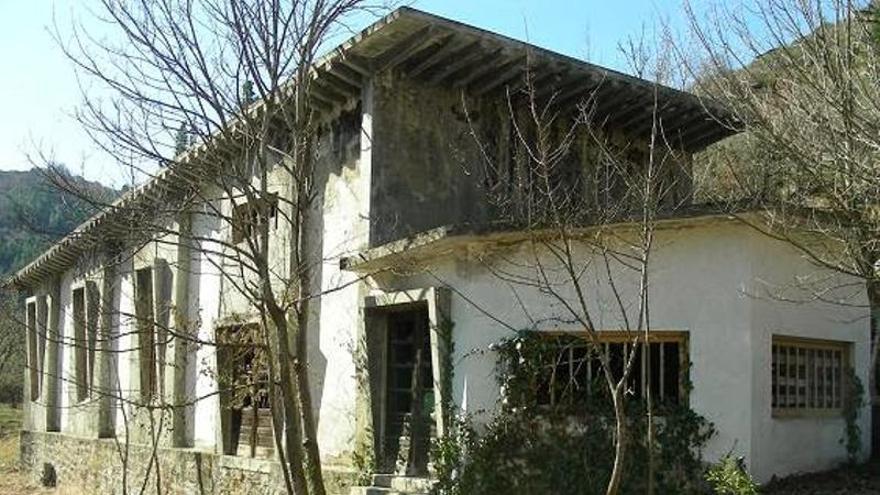 Un tercio de las viviendas vacías de Galicia se concentran en los concellos más pequeños del rural