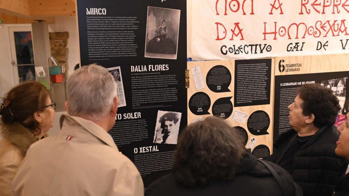 A inauguración da mostra do Consello da Cultura.