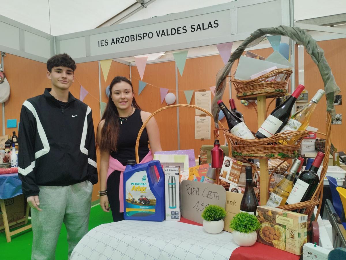 La jornada dominical de la Feria del Salmón de Cornellana (Salas), en imágenes