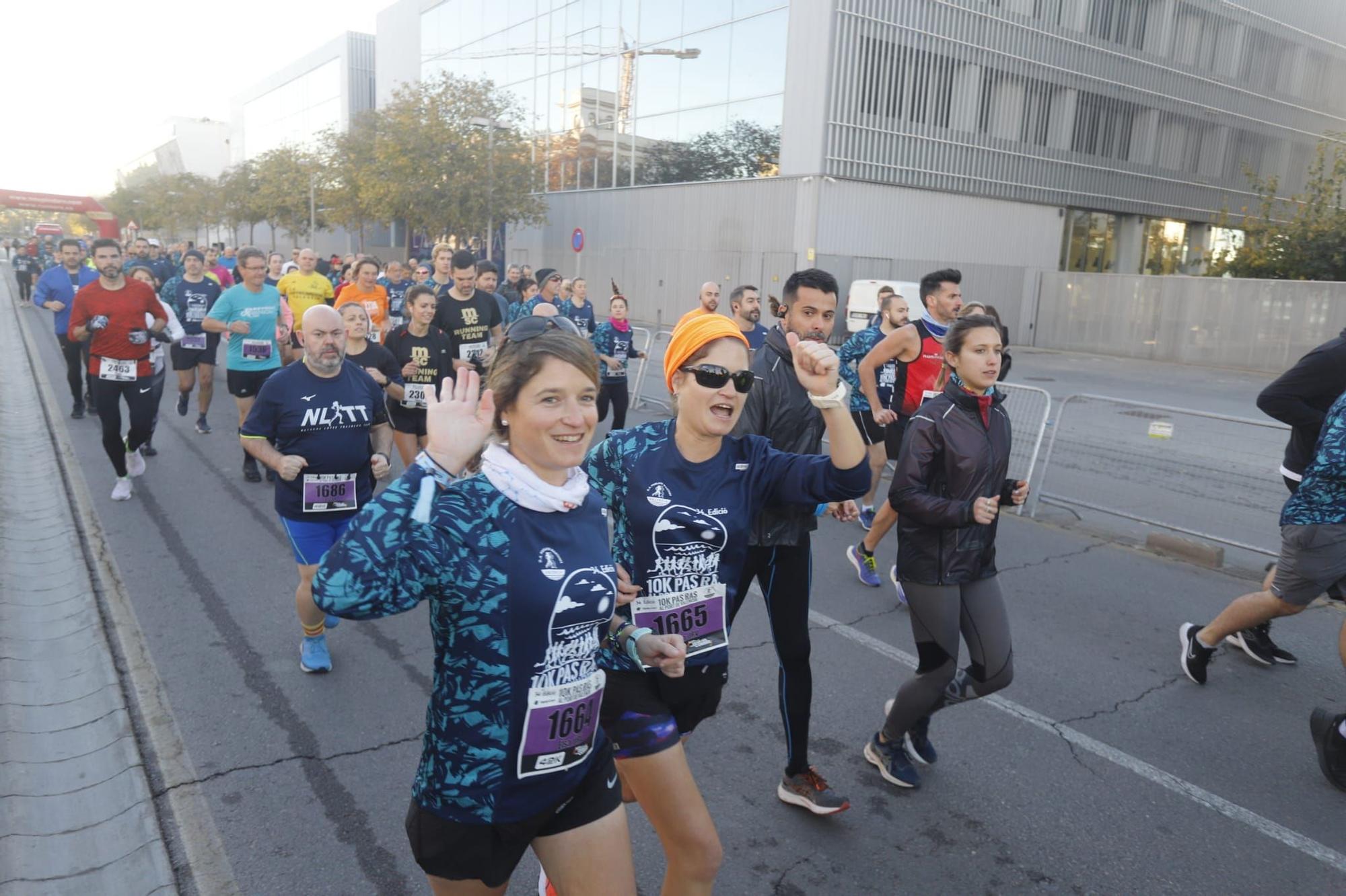 Búscate en la carrera 'Pas ras al port' de València