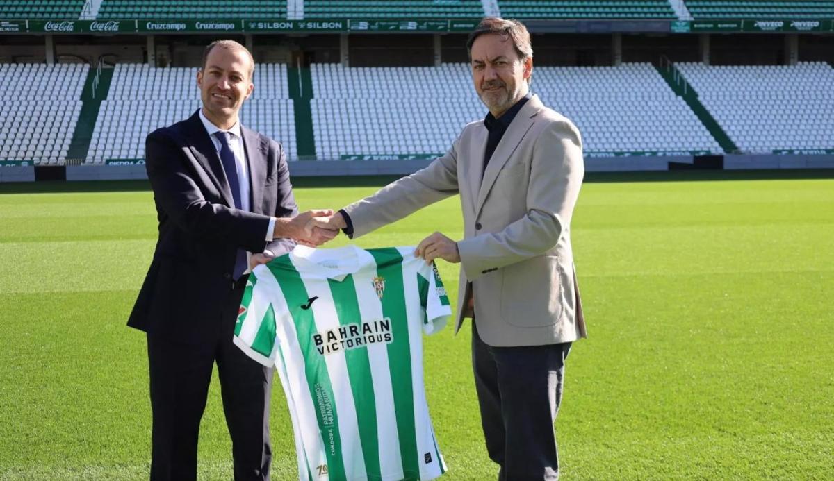 El consejero Alsharif Faisal Bin Jamil y el CEO Antonio Fernández Monterrubio.