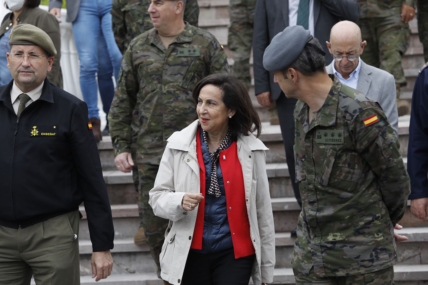 La visita de la ministra de Defensa Margarita Robles al cuartel de Cabo Noval