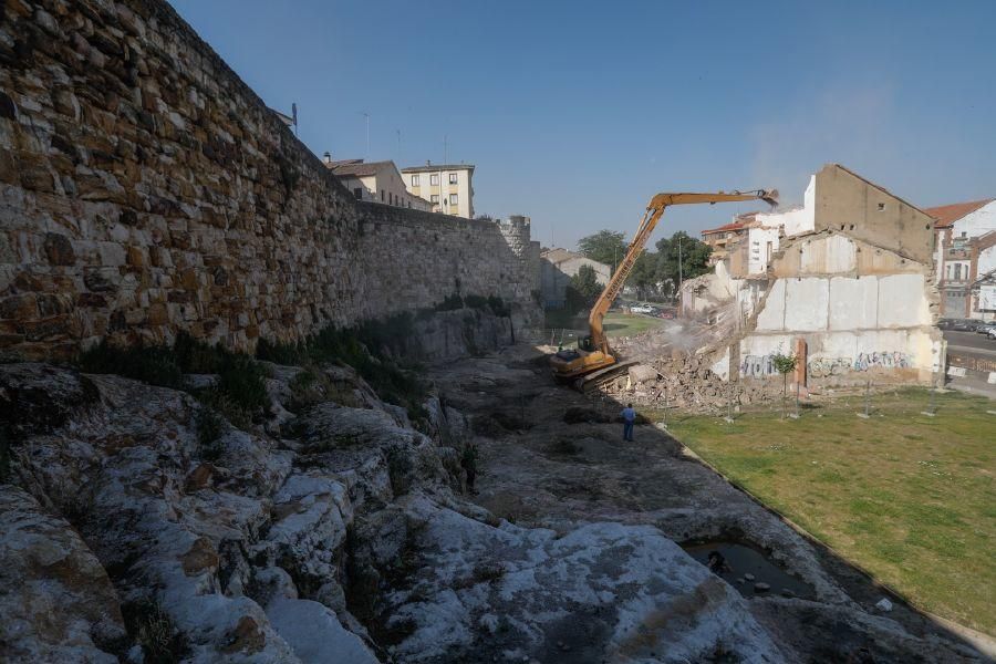 Derribo para liberar la muralla en Zamora