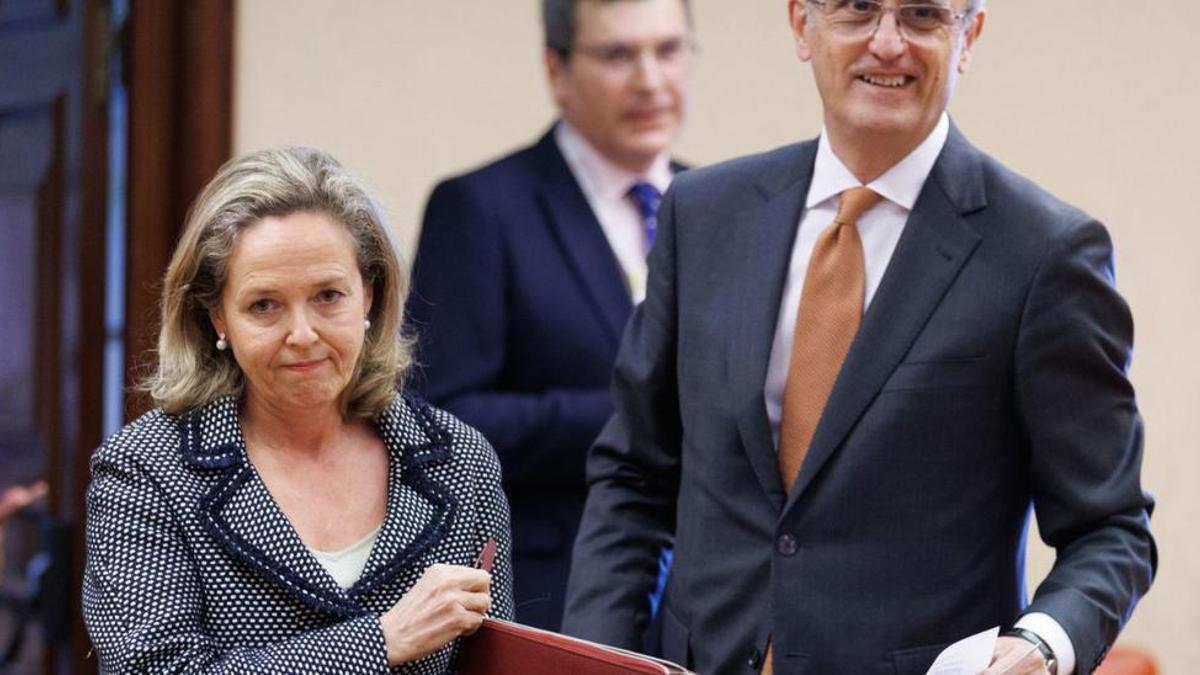 Nadia Calviño, antes de su comparecencia en la comisión de Asuntos Económicos del Congreso de los Diputados.