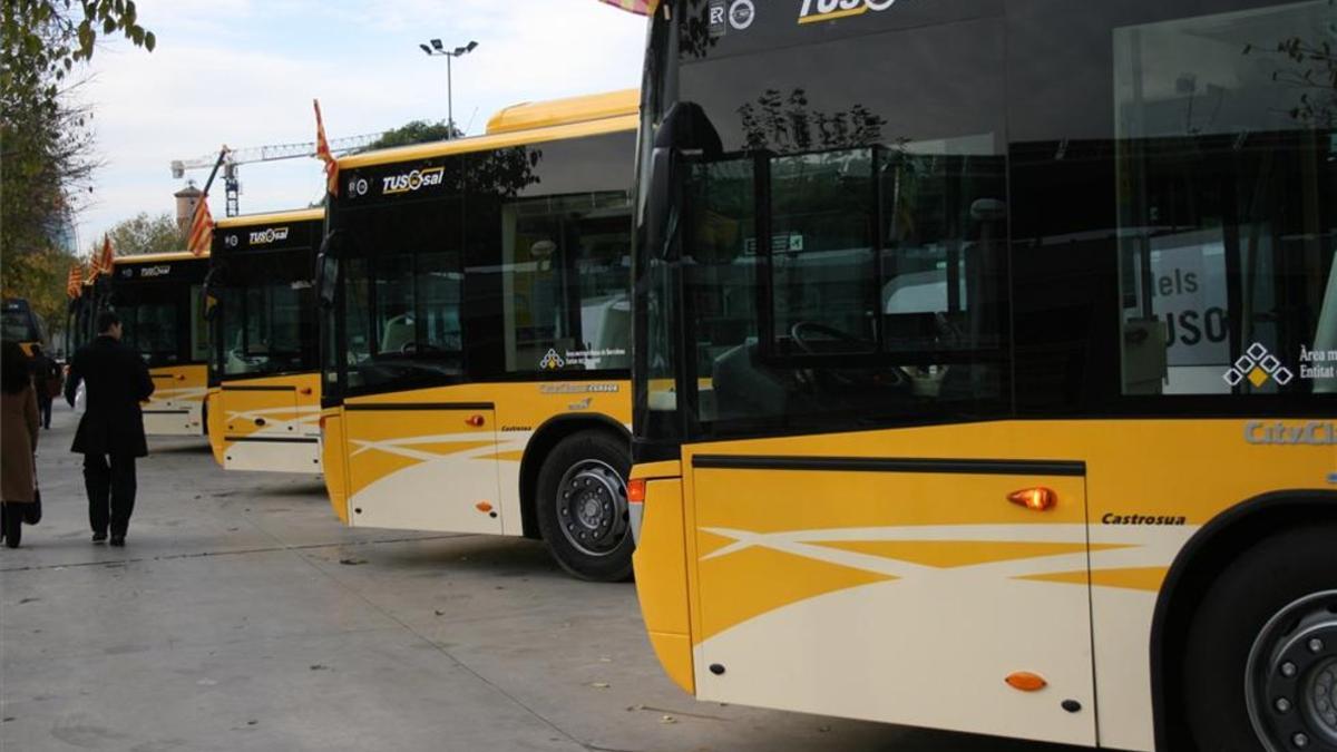 Autobuses de Tusgsal.