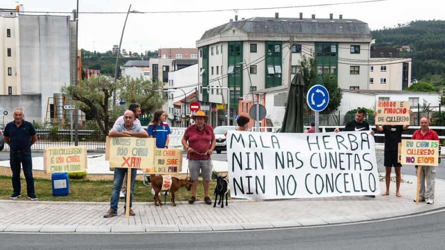 Vecinos de la calle Río Chan, en Fontemaior, urgen mejoras tras “20 años de abandono”