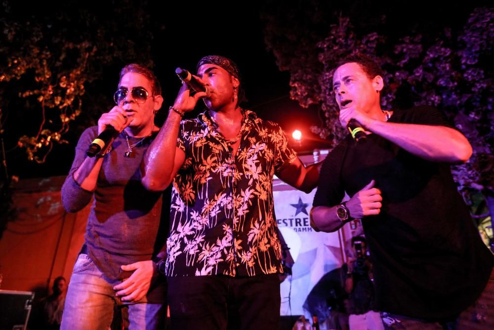 La banda cubana repasó lo mejor de su carrera en un concierto lleno de sorpresas, como la aparición del dj francés David Guett