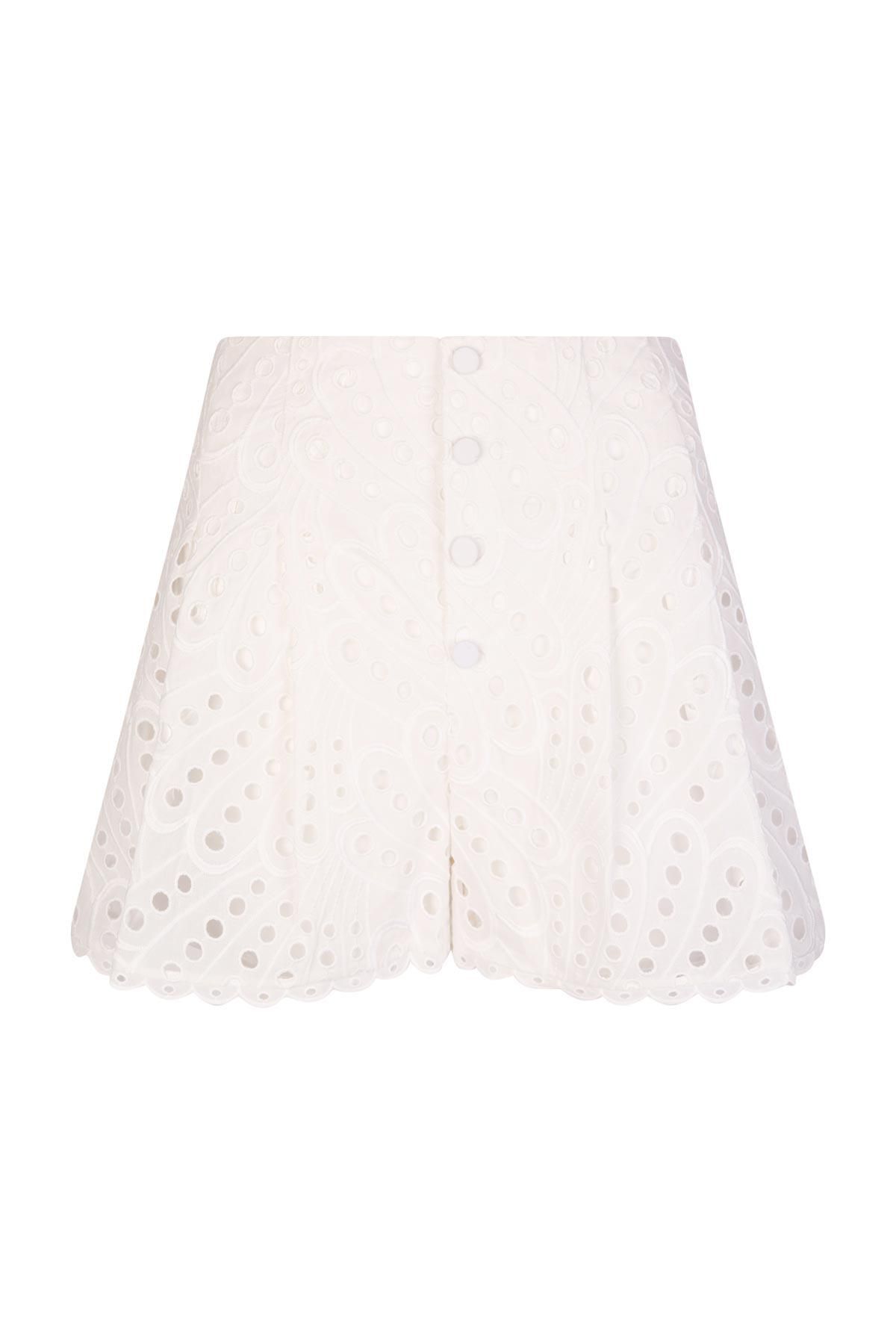 Shorts de pintas, de Charo Ruiz
