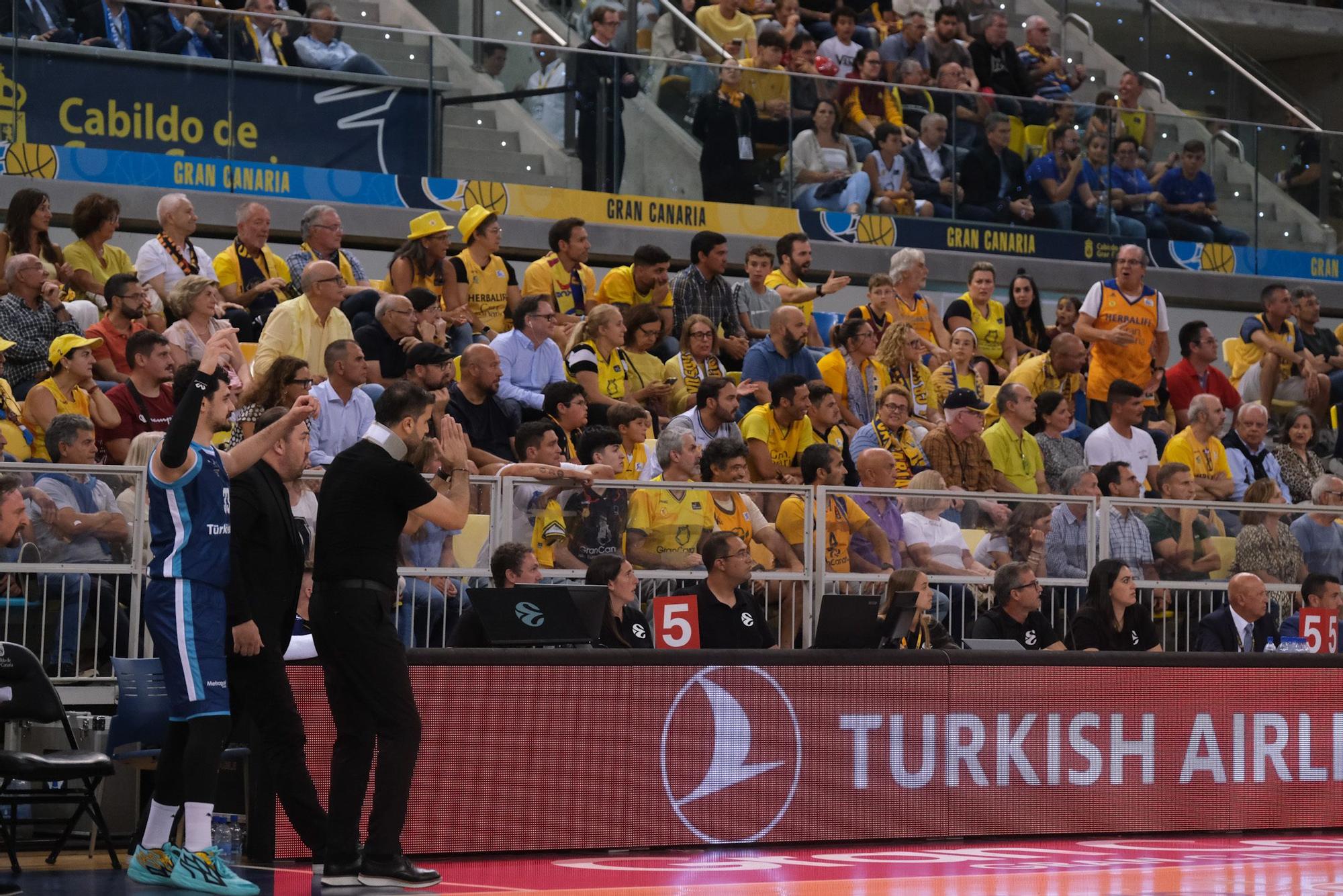 FINAL EUROCUP: CB Gran Canaria 71 -  67 Turk Telecom