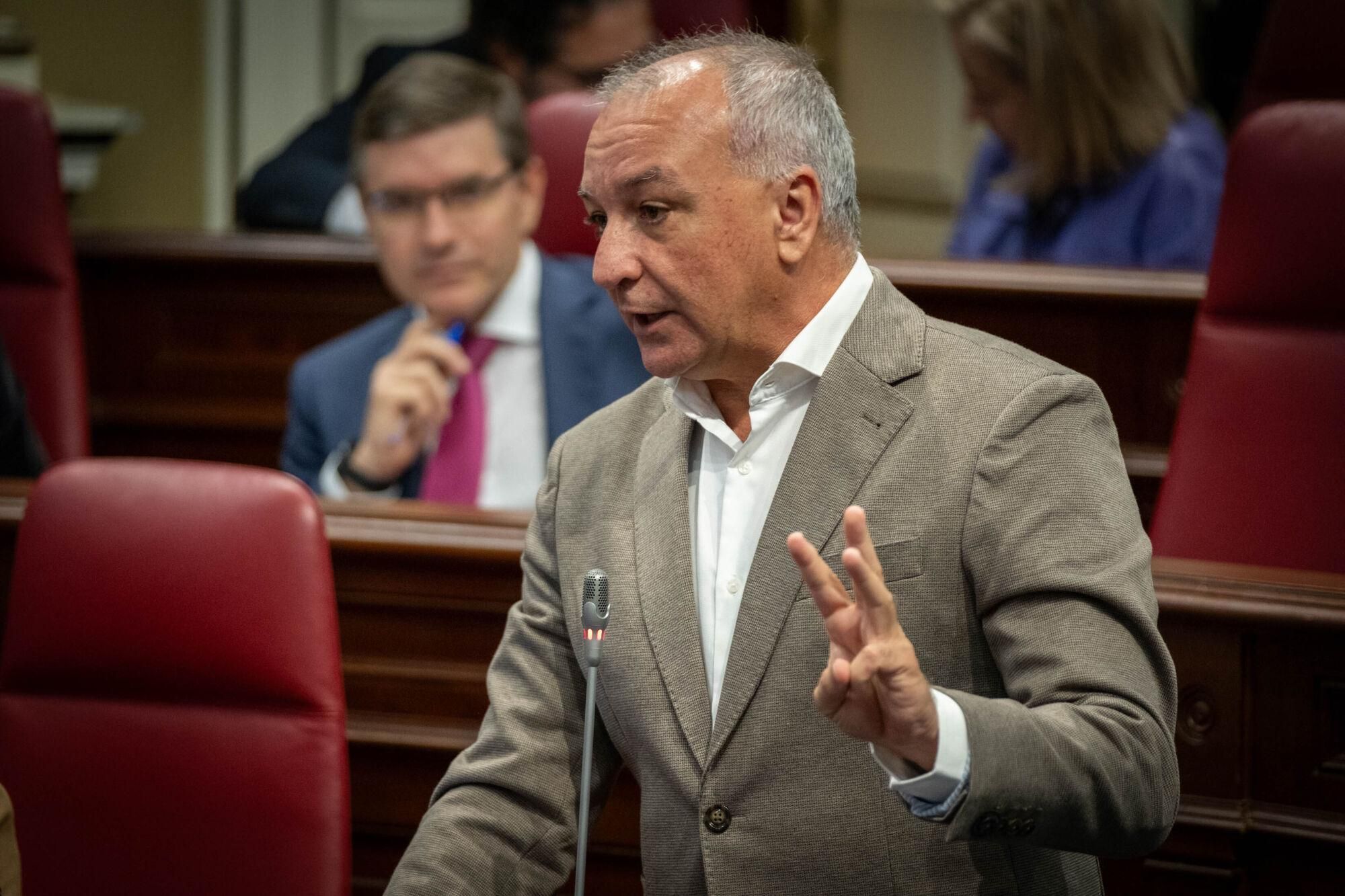 Pleno del Parlamento de Canarias.