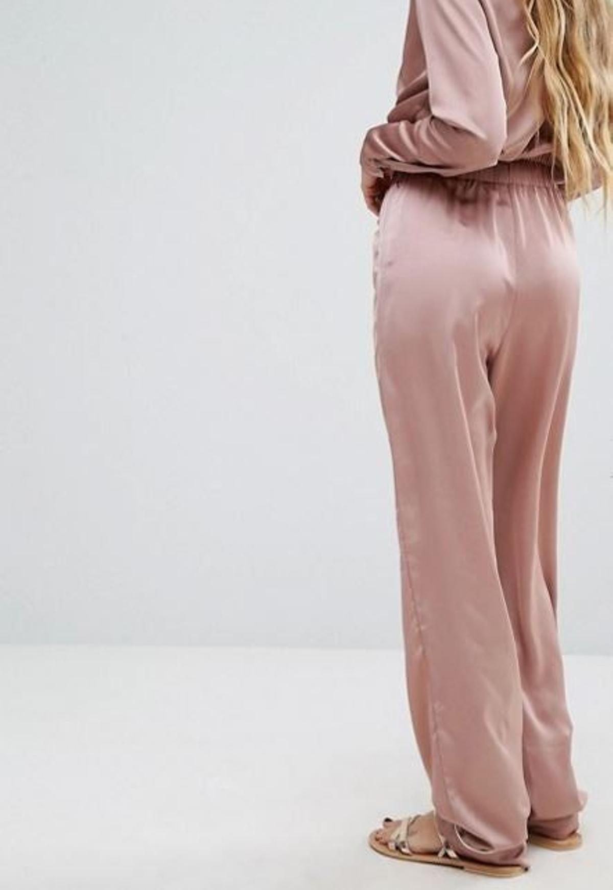 Pantalones de satén rosas