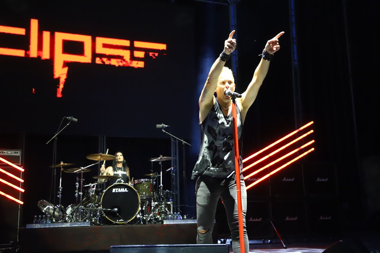 Eclipse y Doro Band clausuran el Festival de la Guitarra 2024