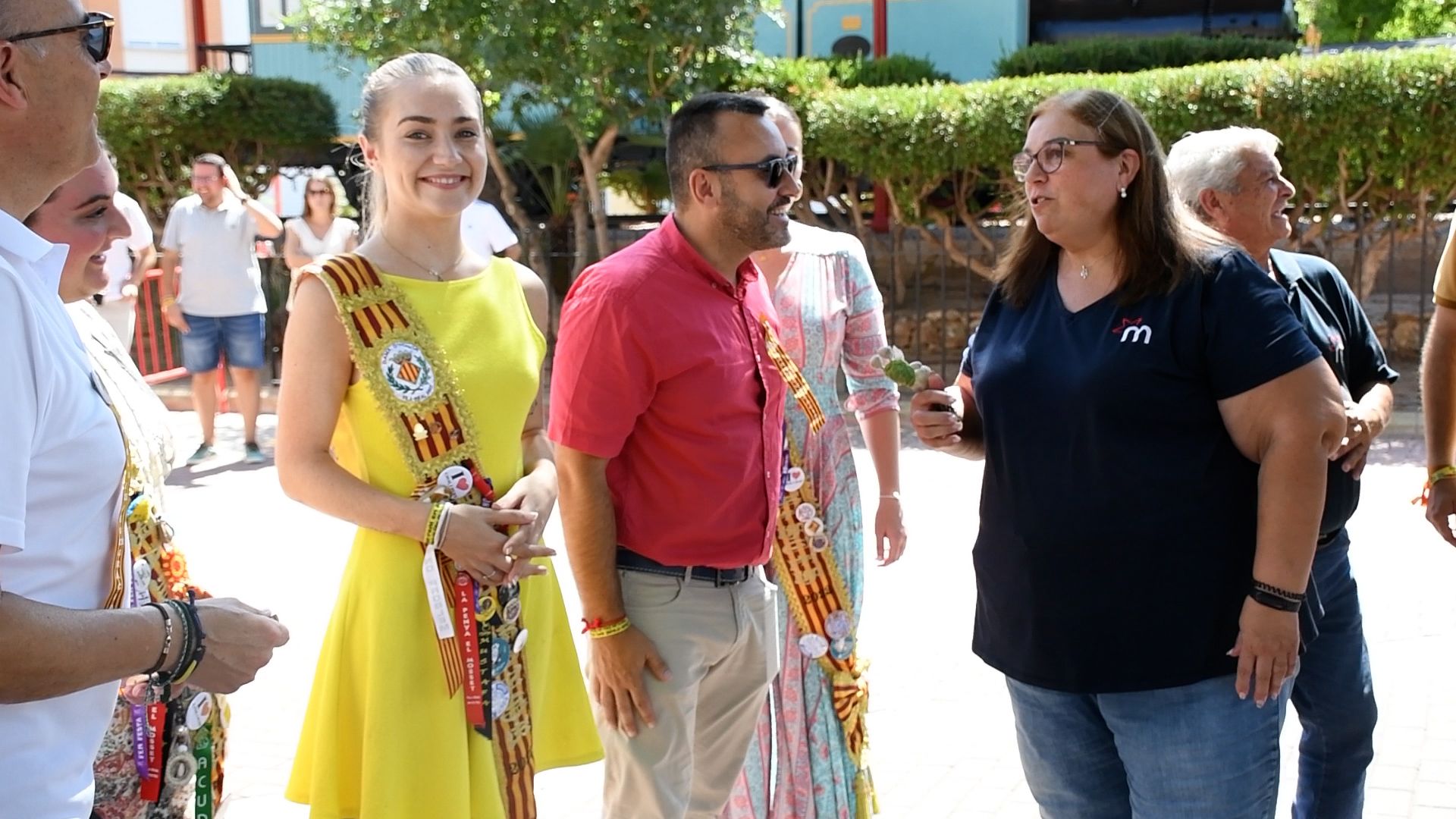 Imágenes de una intensa mañana de domingo en las fiestas de Vila-real