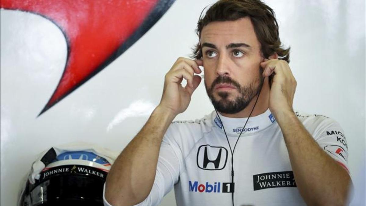 Alonso, durante los libres de Japón