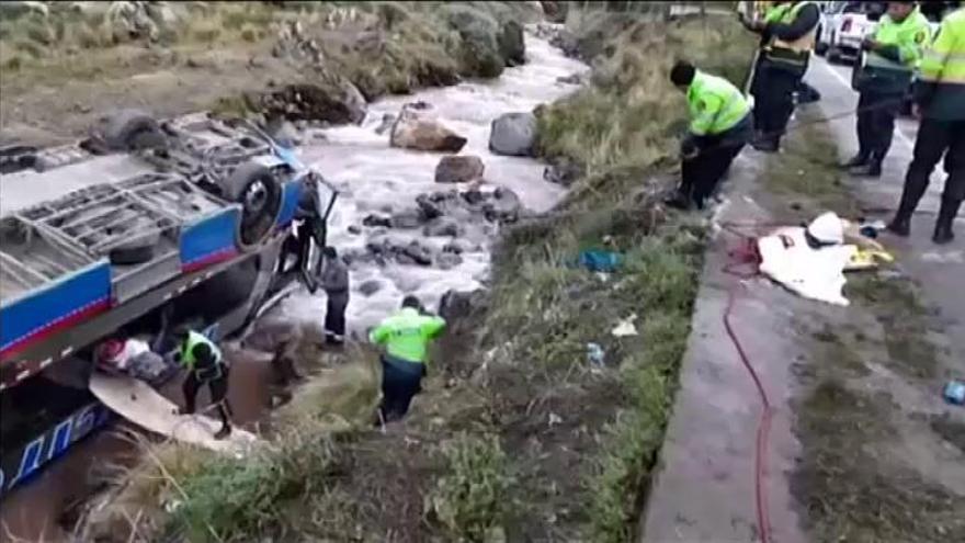 Diez muertos en un accidente de autobús en Perú