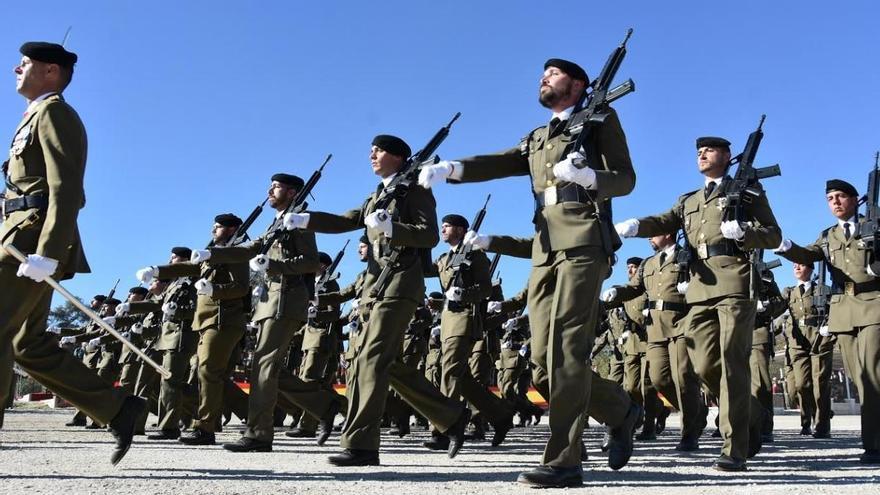 La Brigada Guzmán el Bueno X organiza el desfile del Día de las Fuerzas Armadas