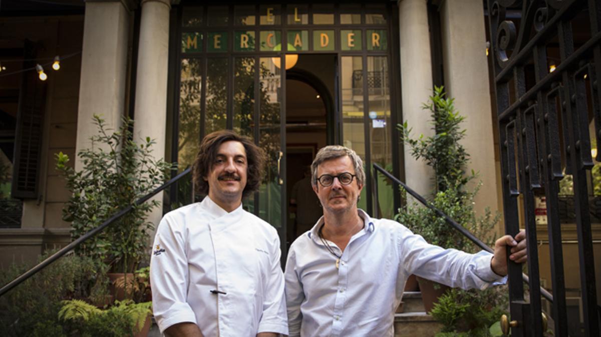 El ’chef’ Gerard Sans, del restaurante El Mercader de l’Eixample, enseña su receta de ’cap i pota’.