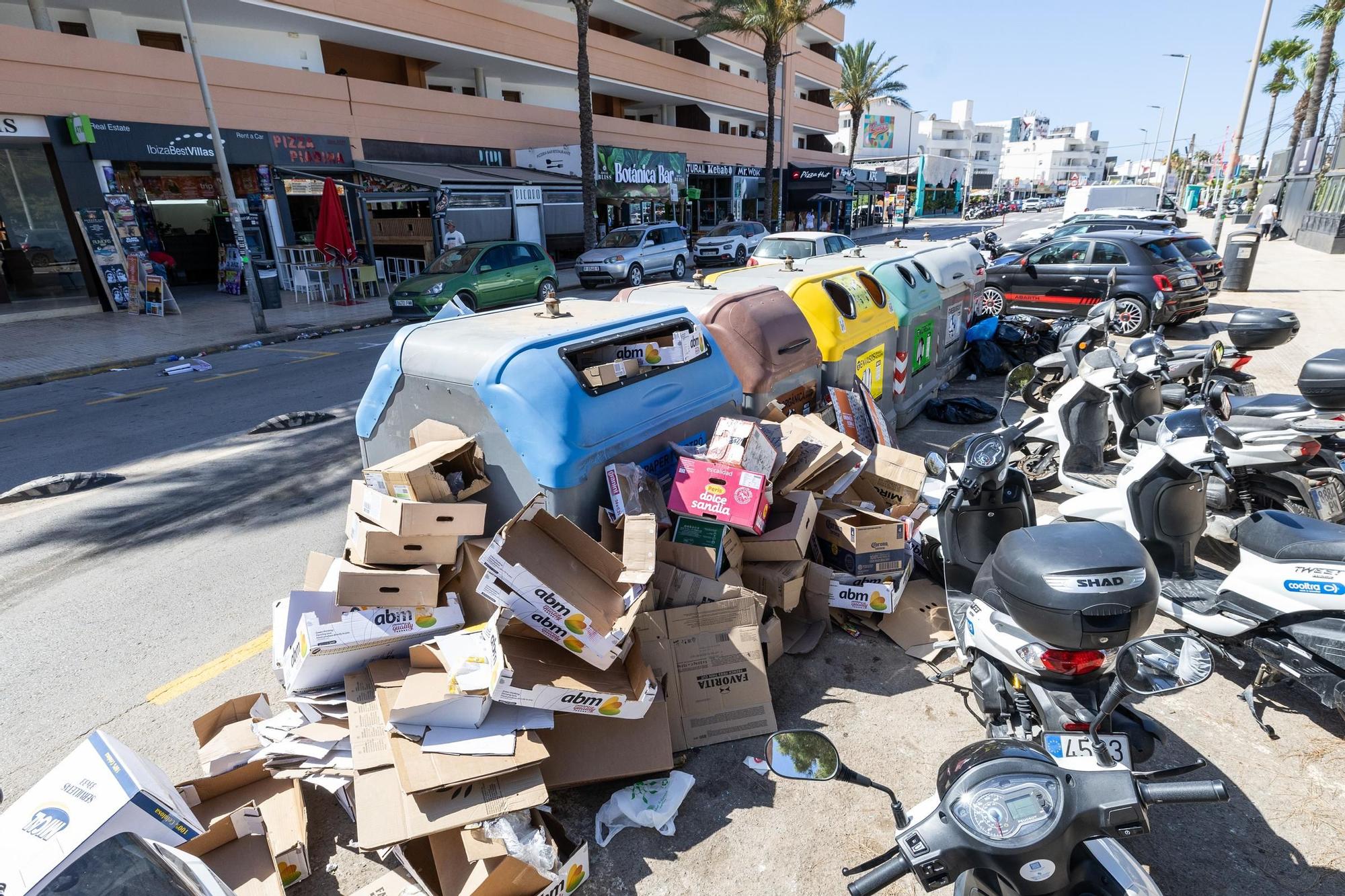 Primer día de huelga de basuras en Ibiza