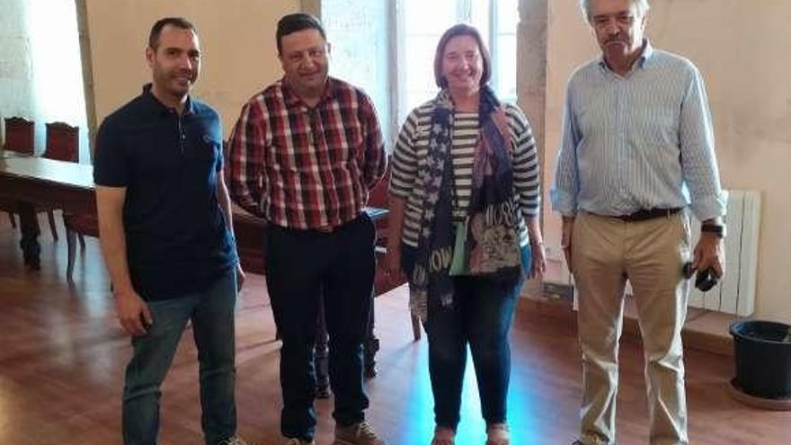La alcaldesa zaragozana a su llegada a Caldas. // FdV