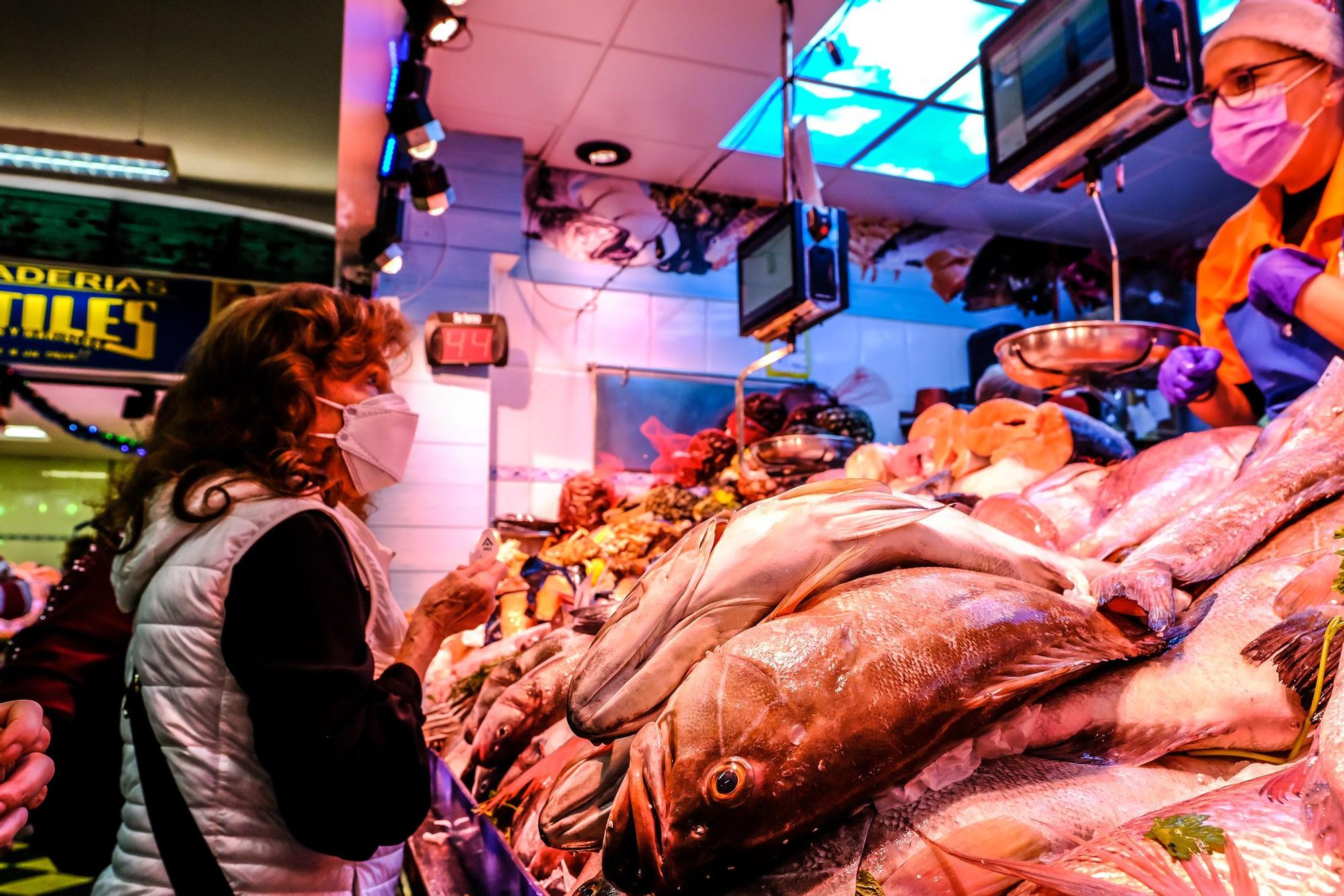 Compras para la cena de Nochebuena en el Mercado Central de Las Palmas de Gran Canaria