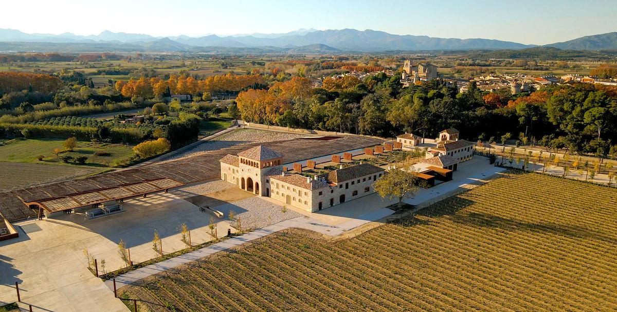 Vista aérea del entorno del Hotel Peralada