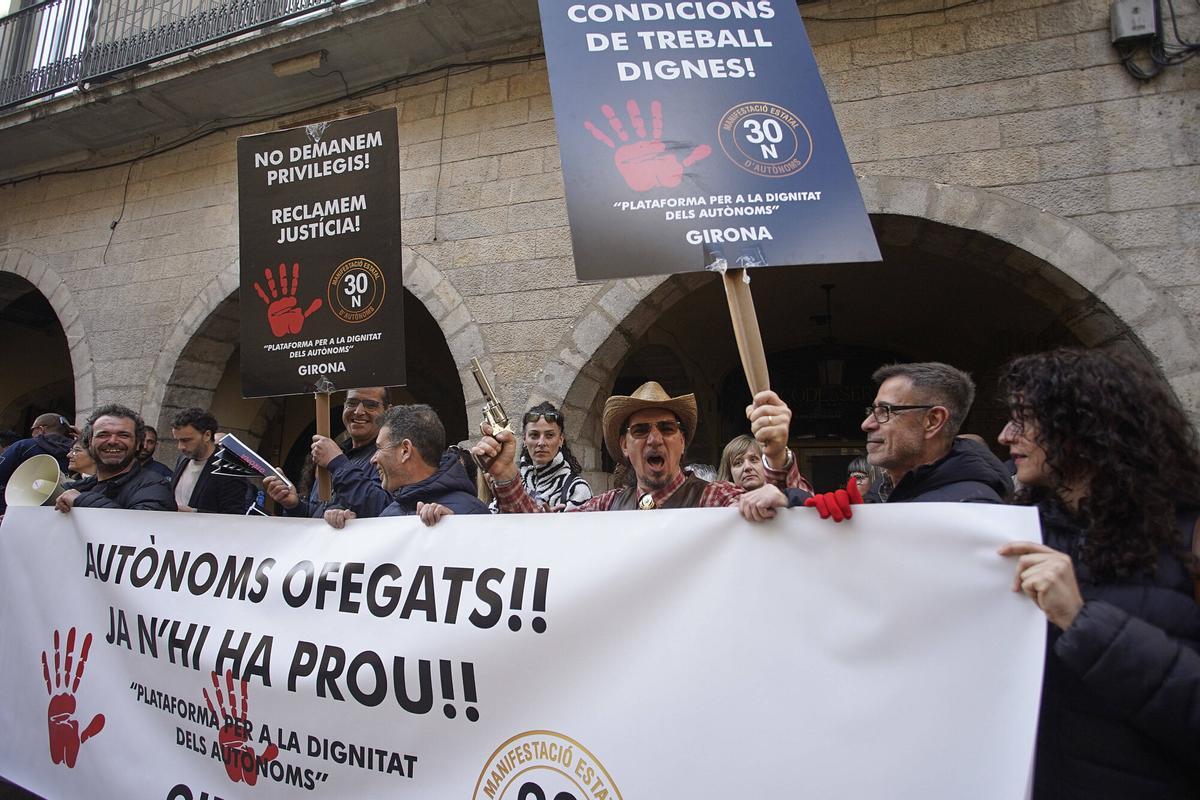 Les imatges de la manifestació dels treballadors autònoms Les imatges de la manifestació dels treballadors autònoms