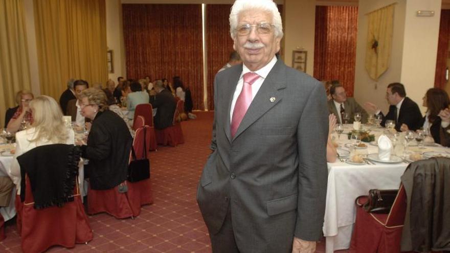 Fallece el expresidente provincial de la Cruz Roja, Antonio Abeijón, a los 96 años