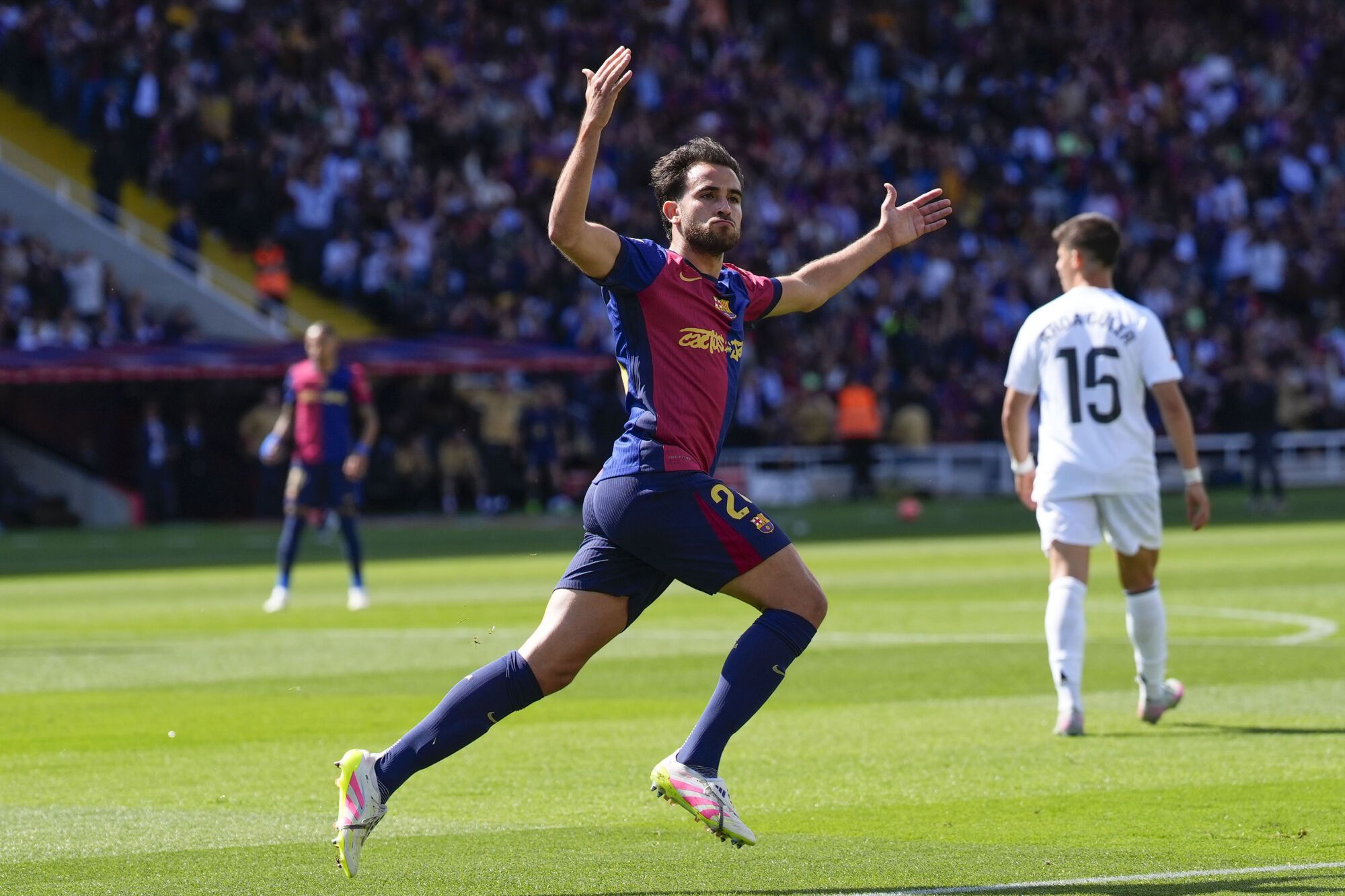 El Clásico de LaLiga EA Sports: Barcelona - Real Madrid.