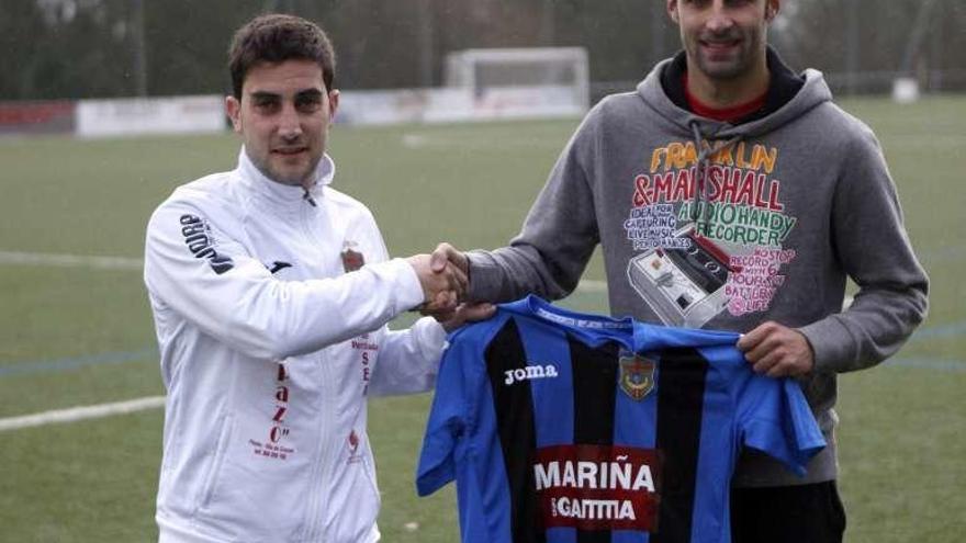 Matías, ayer, en su presentación por el Piloño. // Bernabé/Gutier