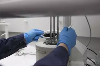 Los investigadores excelentes que piden volver con el plan GenT multiplican por cuatro la oferta