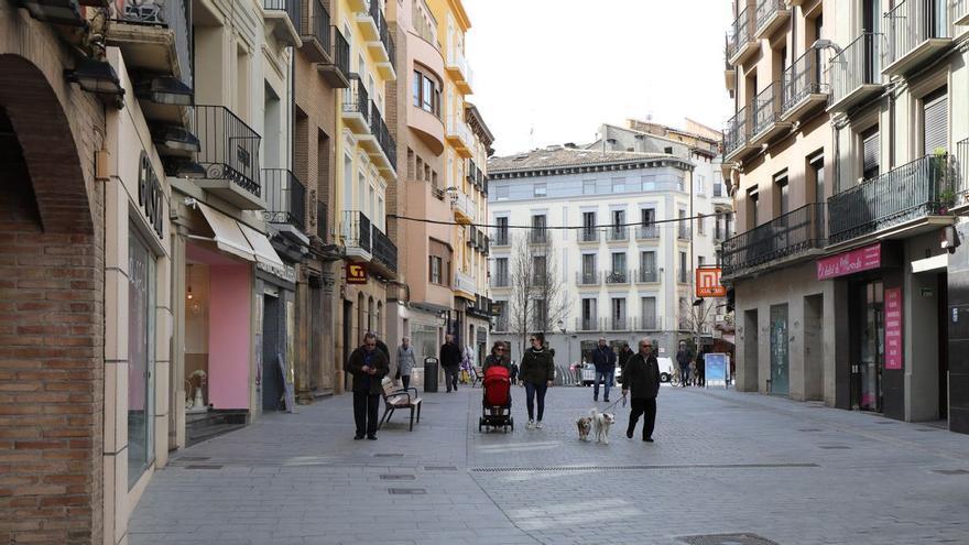 Desalojadas dos viviendas en el casco antiguo de Huesca por el deterioro de un muro de carga