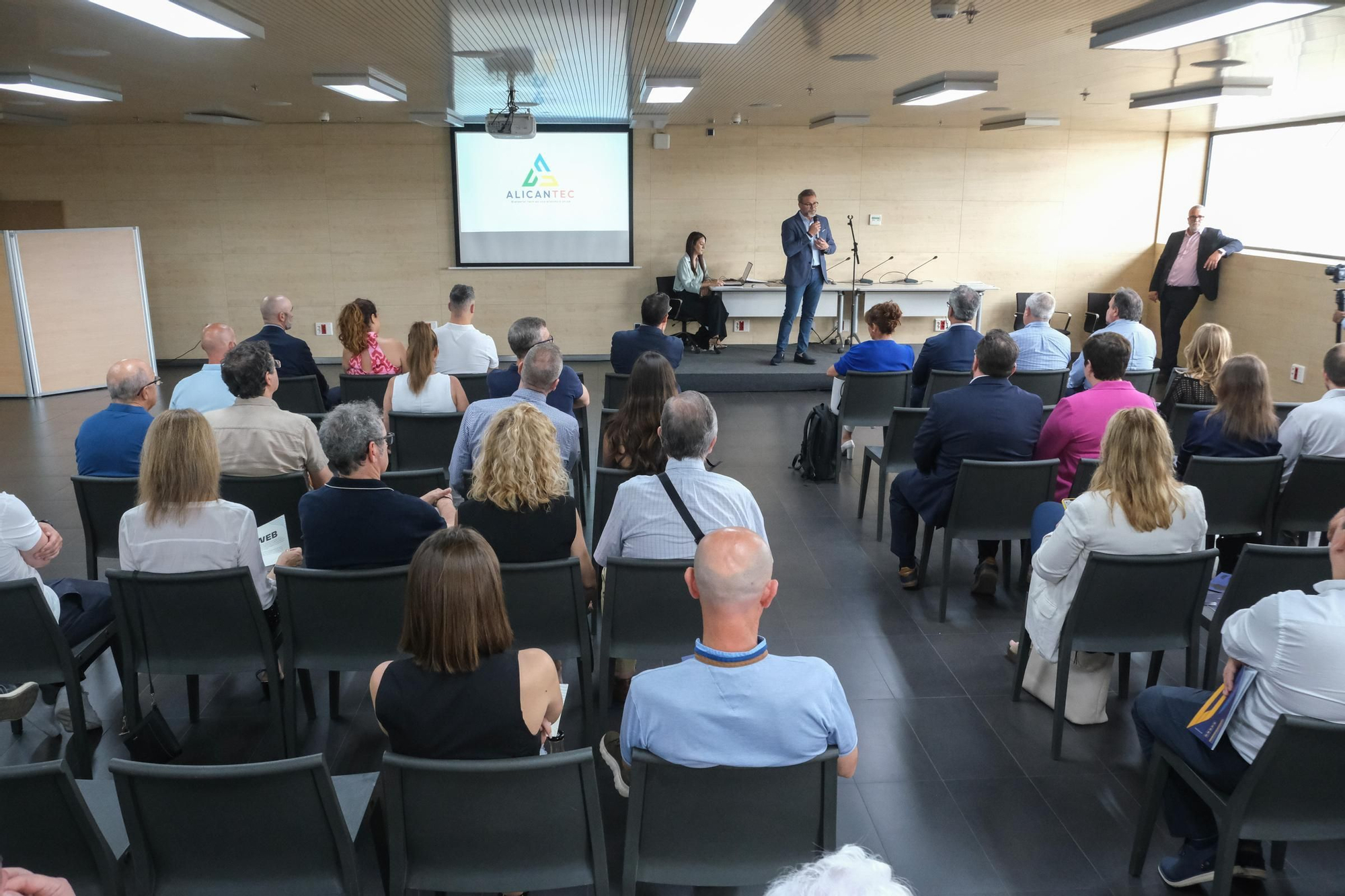 Así ha sido la presentación en IFA de la nueva imagen de Alicantec