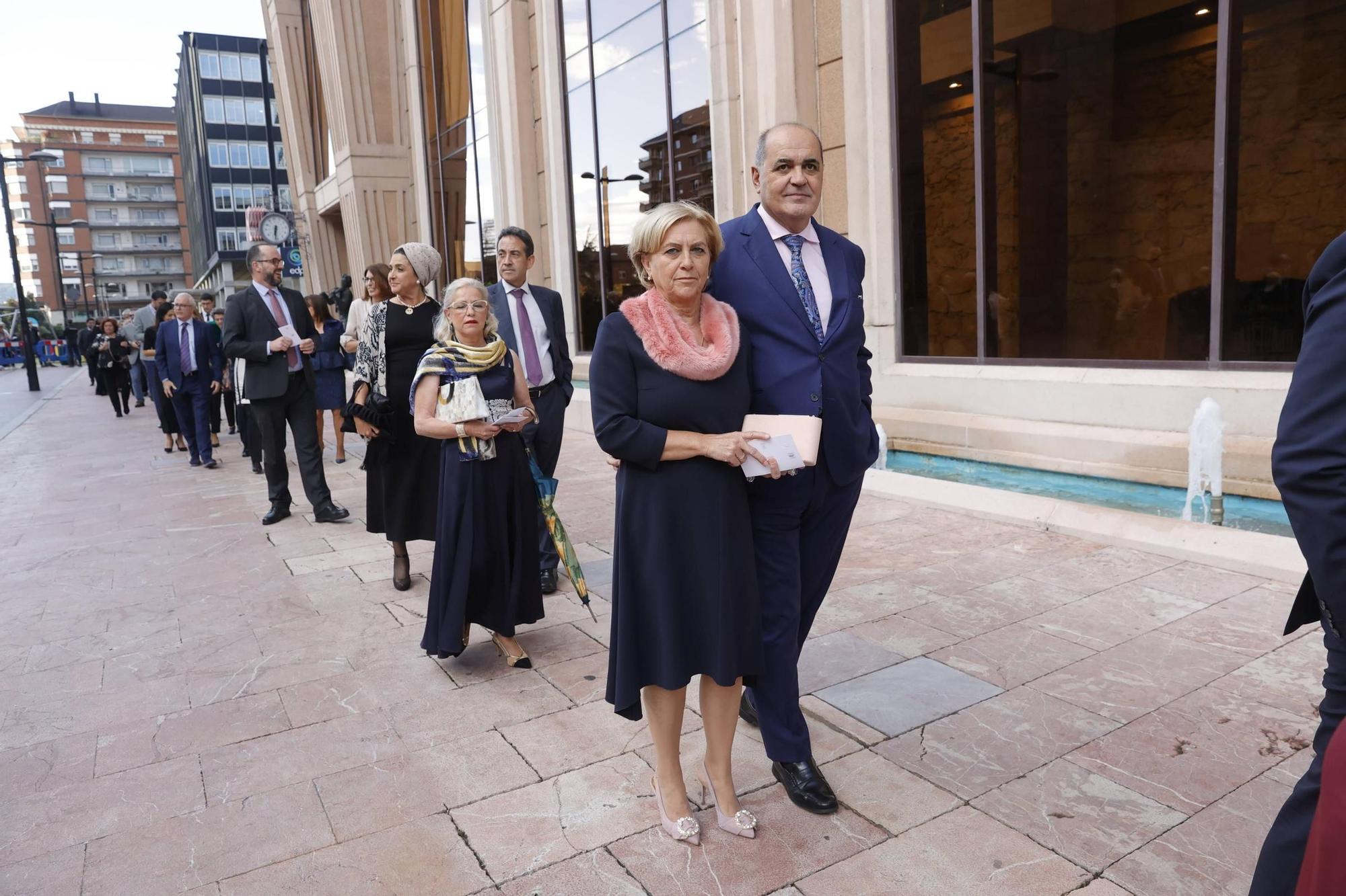 EN IMÁGENES: La Familia Real asiste en Oviedo al concierto de los premios "Princesa de Asturias"