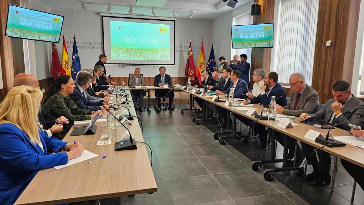 El alcalde de Los Alcázares participó en el último Foro Interadministrativo del Mar Menor.